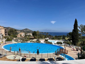 Appart vue mer et Esterel-Piscine